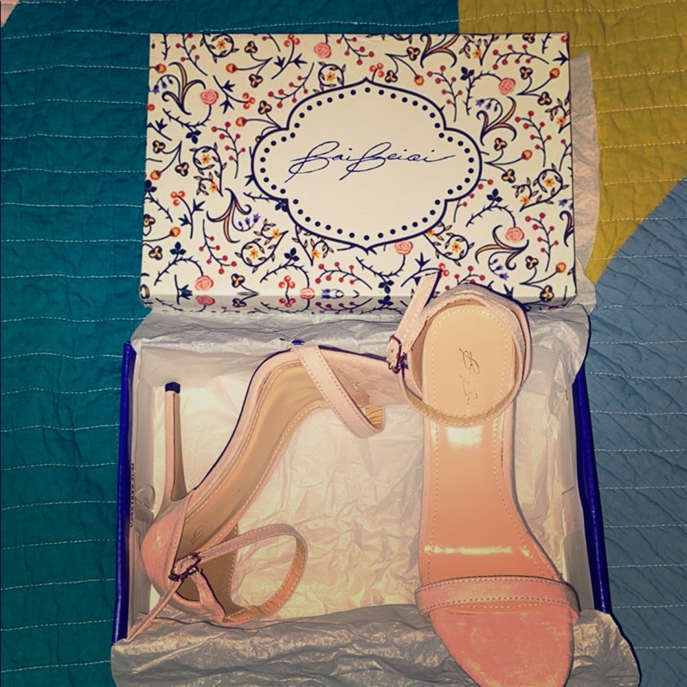 SIMPLE BLUSH HEEL WITH STRAPS- sz.37